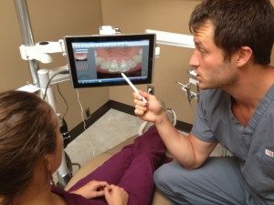 Thăm khám, thực hiện niềng răng ở đâu tốt
