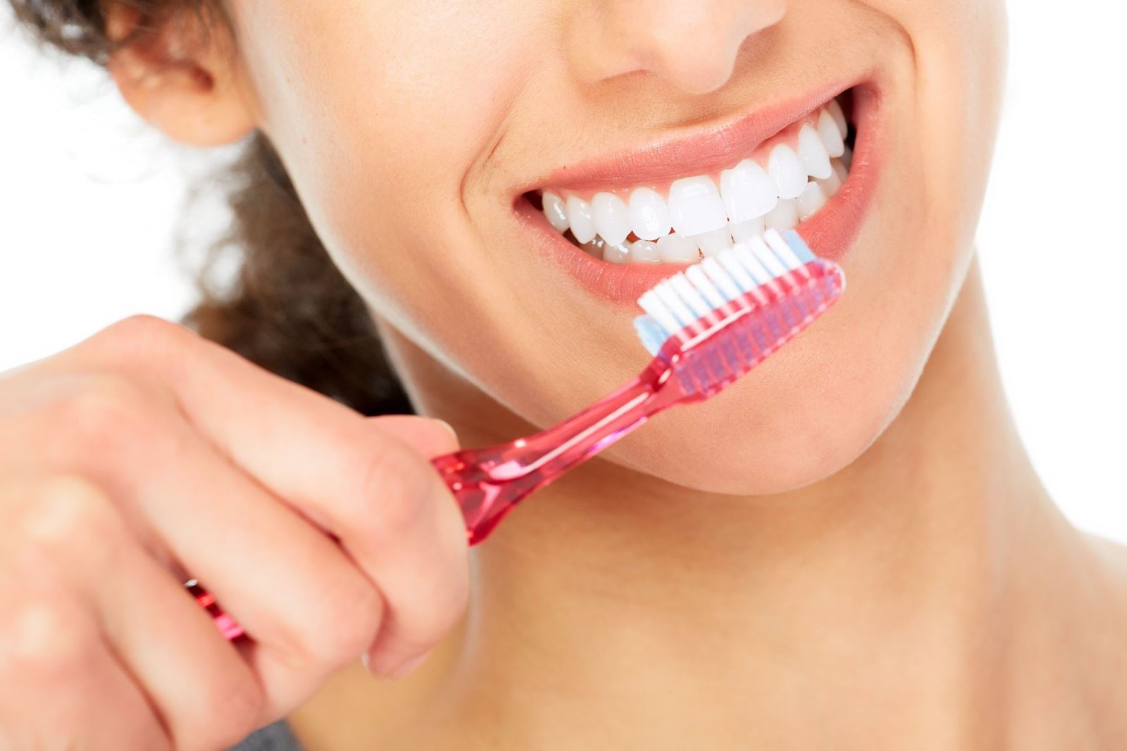 Răng bị vàng có tẩy trắng được không? - 2 Răng bị vàng có tẩy trắng được không? - 2
