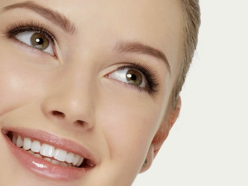 Niềng răng hàm dưới mất bao lâu? 3 yếu tố cần biết trước khi niềng răng