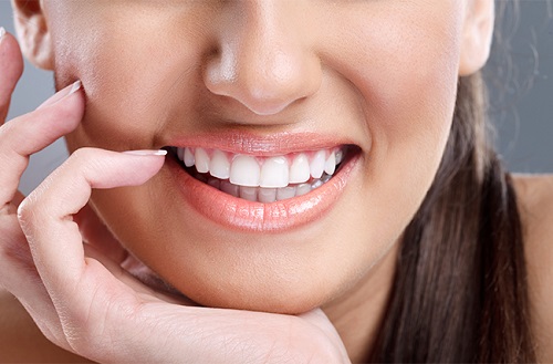 Bột tẩy trắng răng eucryl có tốt không? Tìm hiểu ngay 3