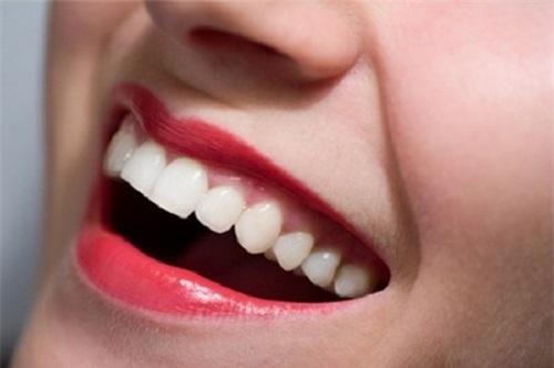 Tẩy trắng răng hút thuốc có sao không? Hỏi đáp nha khoa 2